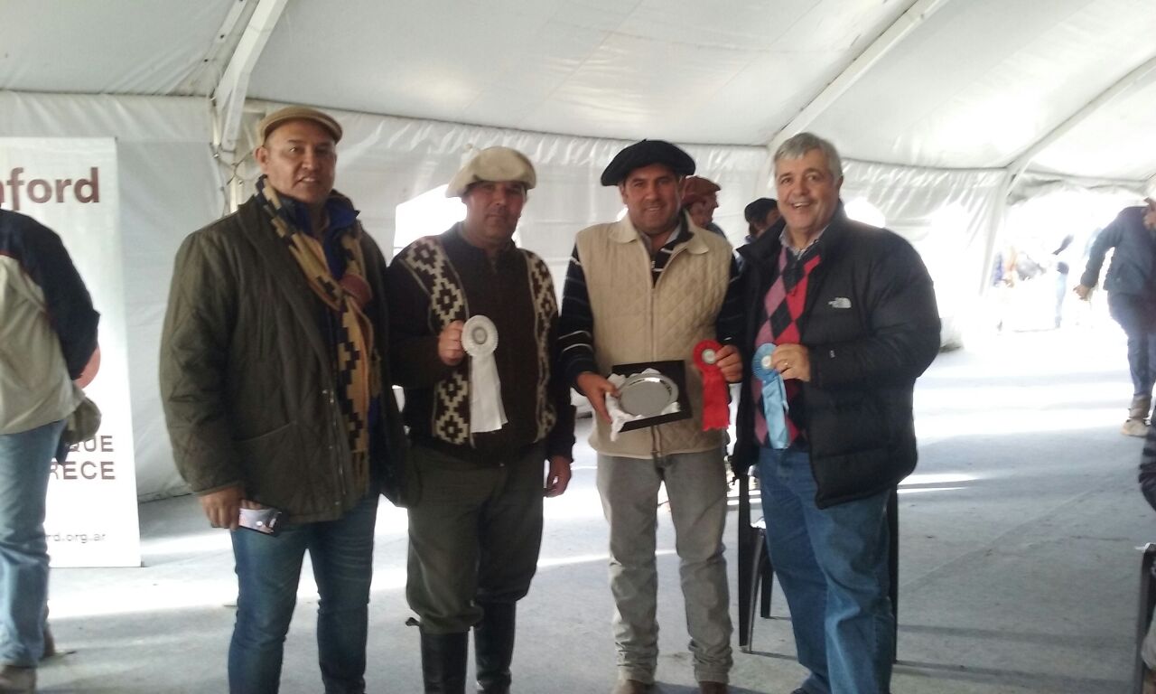 Ganadores premios a mejor toros y vaquillonas